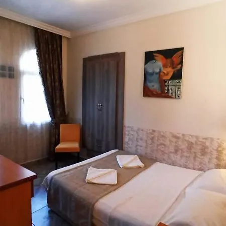Ideal Gæstehus 5*